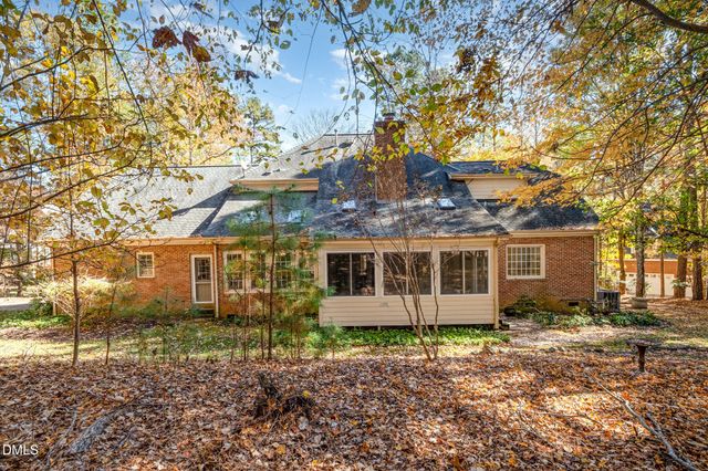 112 Ashemont Circle, Hillsborough, NC 27278