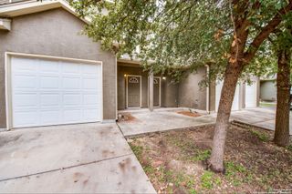 7811 Kingsbury Wood Unit 4, San Antonio, TX 78240