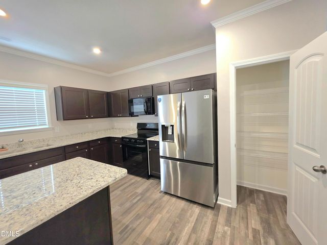 272 Bruce Drive, Dunn, NC 28334