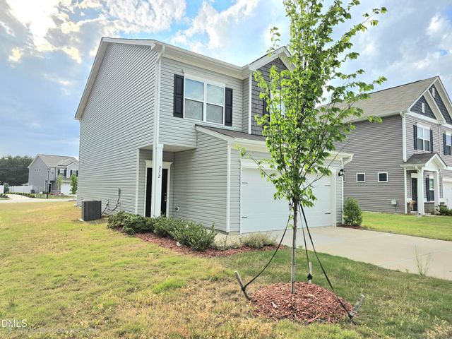 272 Bruce Drive, Dunn, NC 28334