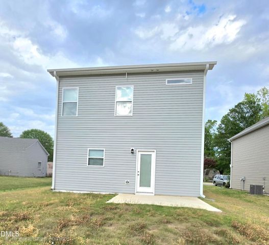 272 Bruce Drive, Dunn, NC 28334