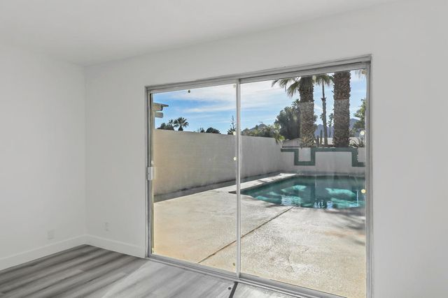 76540 New York Avenue, Palm Desert, CA 92211