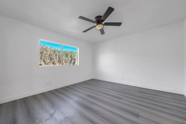 76540 New York Avenue, Palm Desert, CA 92211