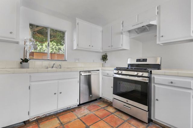 76540 New York Avenue, Palm Desert, CA 92211