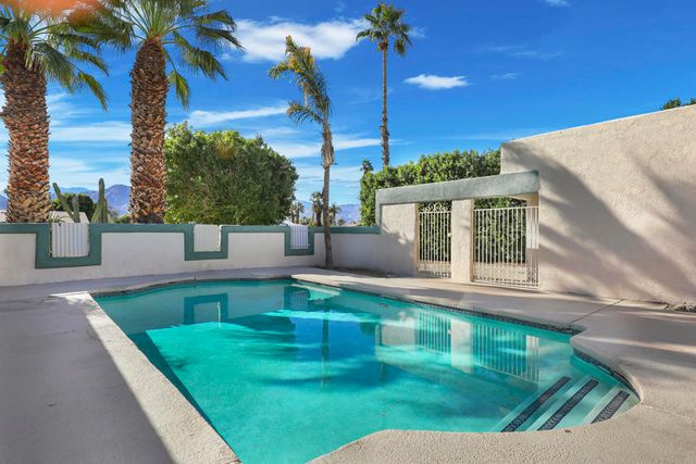 76540 New York Avenue, Palm Desert, CA 92211