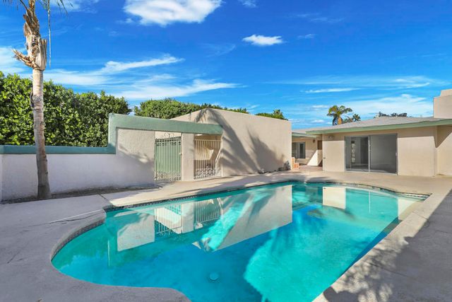 76540 New York Avenue, Palm Desert, CA 92211