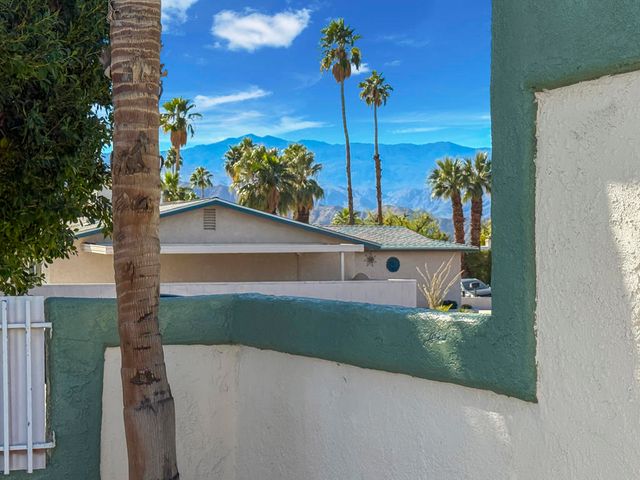 76540 New York Avenue, Palm Desert, CA 92211