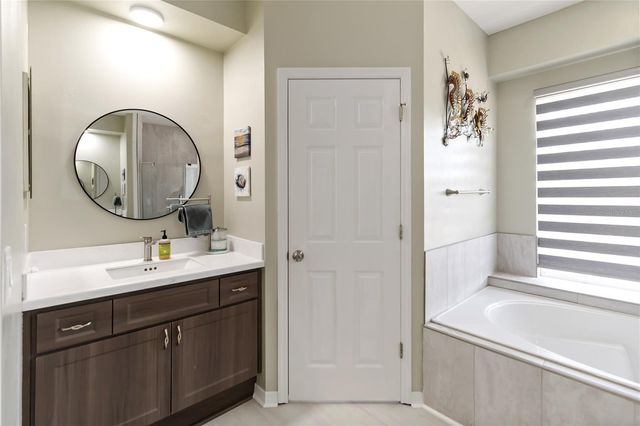 13600 BLUEMOON COURT, Orlando, FL 32828