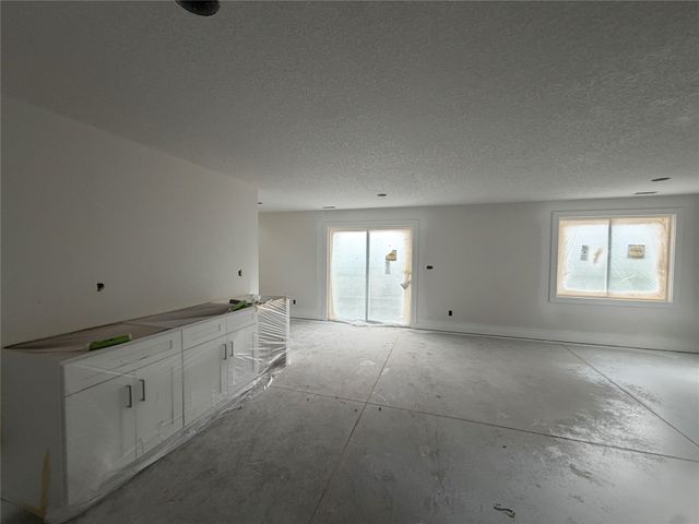 515 NW Georgetown Drive, Waukee, IA 50263