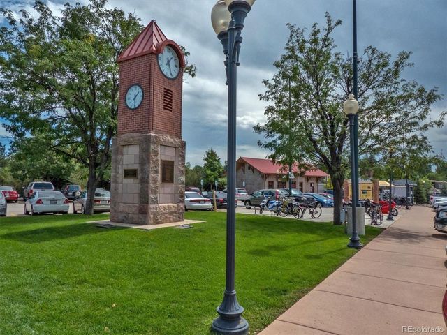 1662 W Lake Pl, Littleton, CO 80120