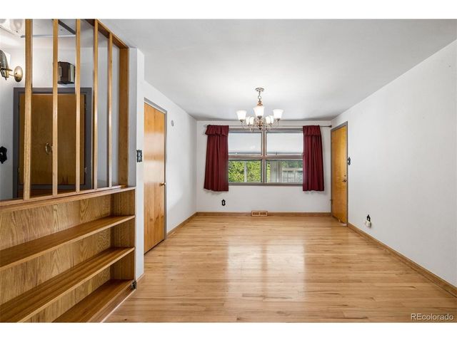 1662 W Lake Pl, Littleton, CO 80120