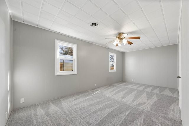 219 W Allison St, Andover, KS 67002