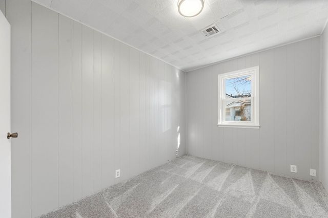 219 W Allison St, Andover, KS 67002