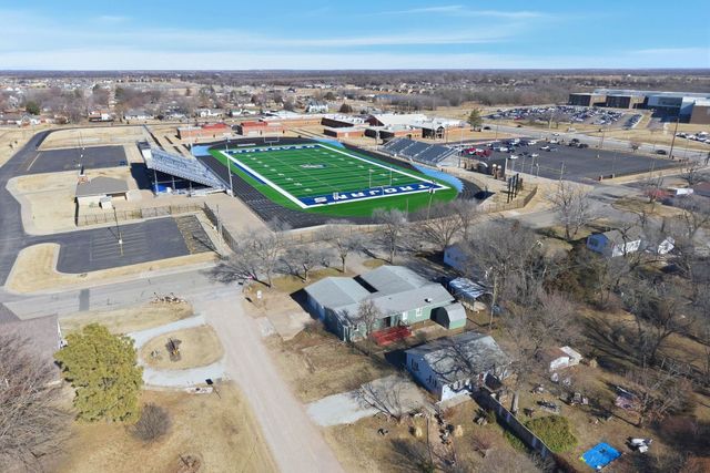 219 W Allison St, Andover, KS 67002