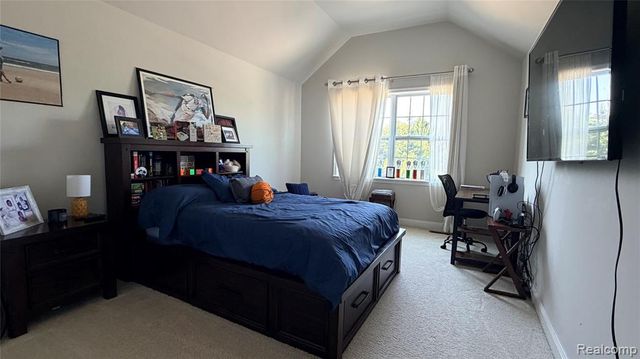 23916 Seminole Trail, Novi, MI 48375