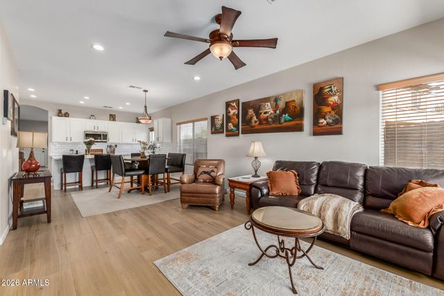 725 S 123RD Drive, Avondale, AZ 85323