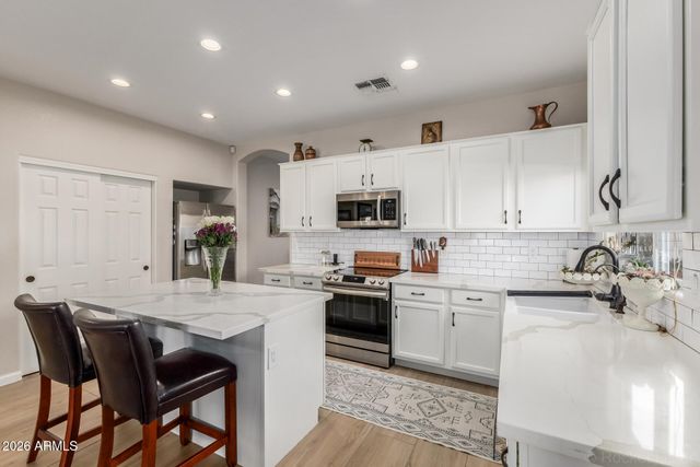 725 S 123RD Drive, Avondale, AZ 85323