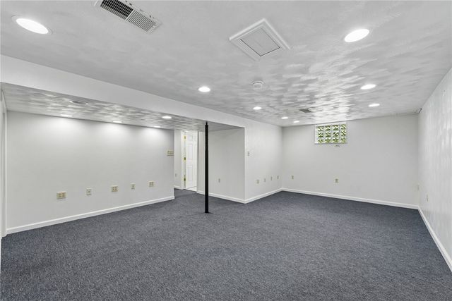 13400 Ridge Road, North Huntingdon, PA 15642