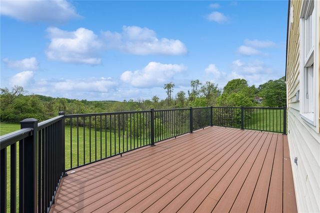 13400 Ridge Road, North Huntingdon, PA 15642