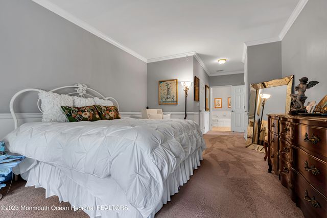 536 St Andrews Place, Manalapan, NJ 07726