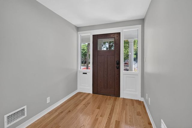 311 Central St 1, Saugus, MA 01906
