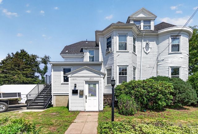 311 Central St 1, Saugus, MA 01906