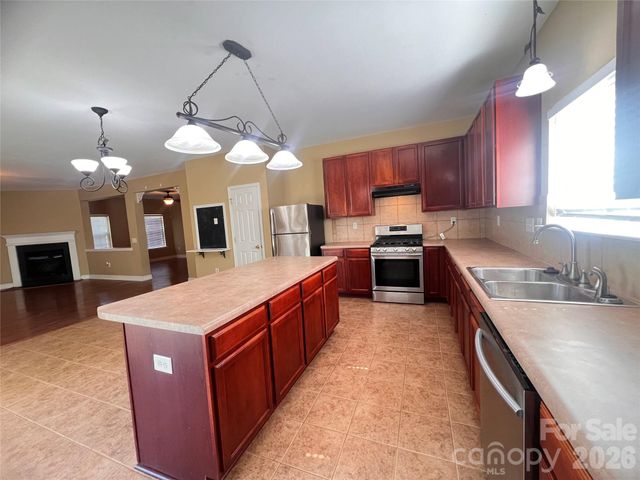 327 Annaberg Lane, Monroe, NC 28110