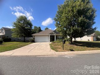 327 Annaberg Lane, Monroe, NC 28110
