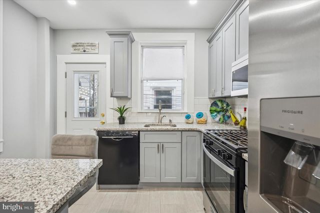 2916 W NORRIS ST, Philadelphia, PA 19121