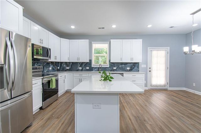 567 Martin Luther King Jr. Dr., Jefferson, GA 30549