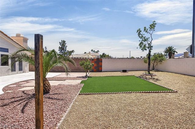 3825 Debussy Way, North Las Vegas, NV 89032