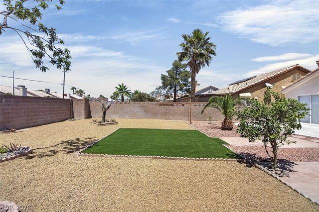3825 Debussy Way, North Las Vegas, NV 89032