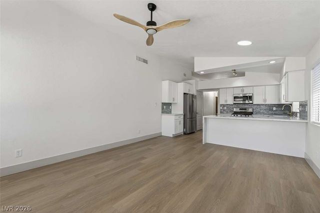 3825 Debussy Way, North Las Vegas, NV 89032