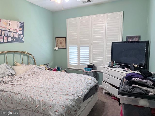 179 BREWSTER DR, Absecon, NJ 08205