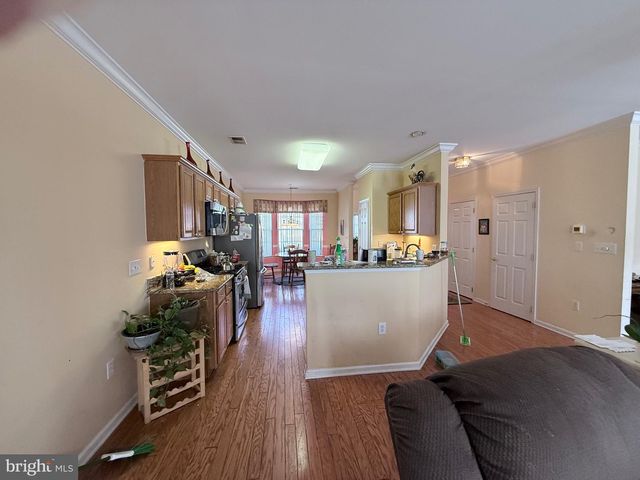 179 BREWSTER DR, Absecon, NJ 08205