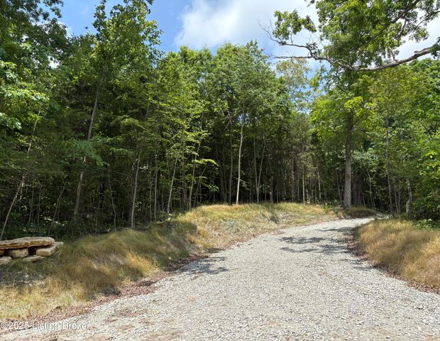 6401 New Cut Rd, Crestwood, KY 40014