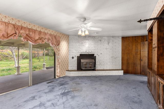 506 La Tierra Dr, Angwin, CA 94508