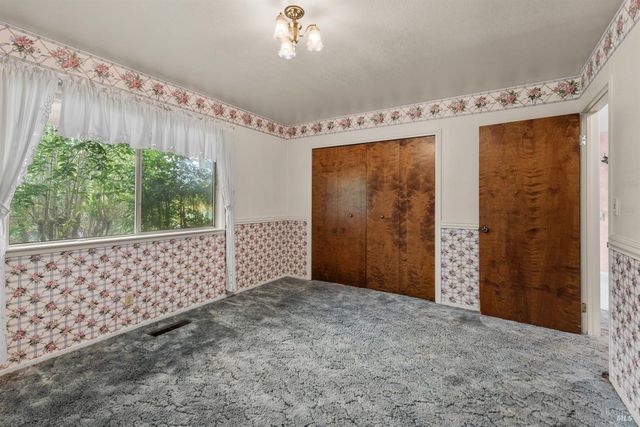 506 La Tierra Dr, Angwin, CA 94508