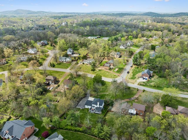 1508 Pinkerton Rd, Brentwood, TN 37027