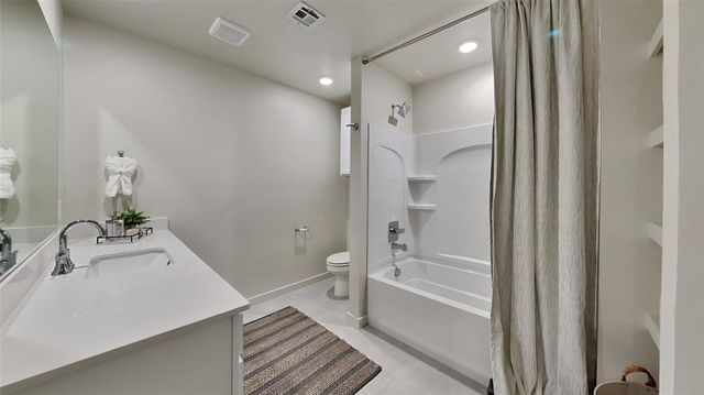 8824 NW 109th Lane, Oklahoma City, OK 73162