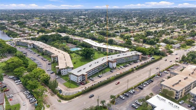 2200 Springdale Boulevard 209, Palm Springs, FL 33461