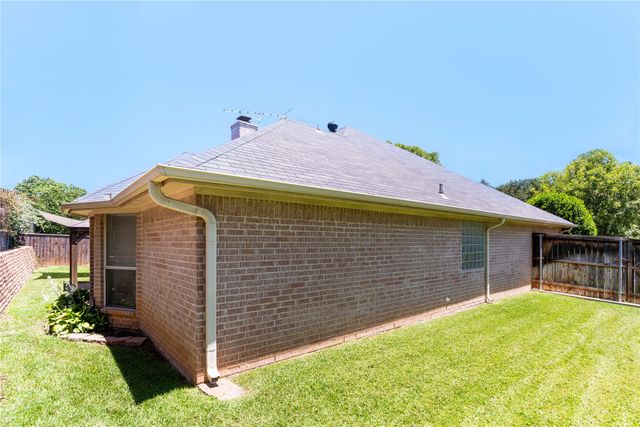 5424 Crested Butte Circle, Arlington, TX 76017