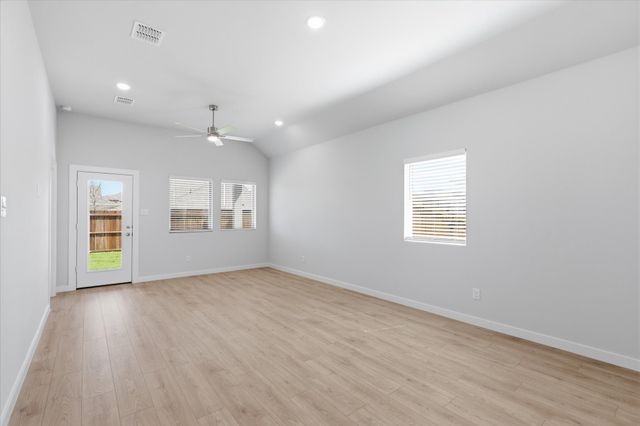 508 Green Grass Drive, Mckinney, TX 75071