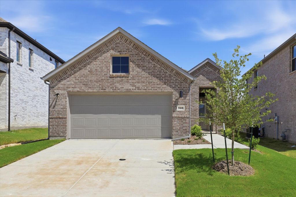 508 Green Grass Drive, Mckinney, TX 75071