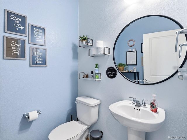 201 Raven Lane, Johnstown, CO 80534