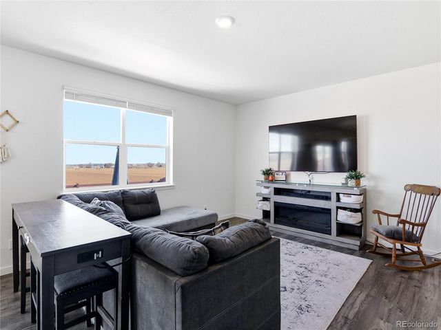 201 Raven Lane, Johnstown, CO 80534