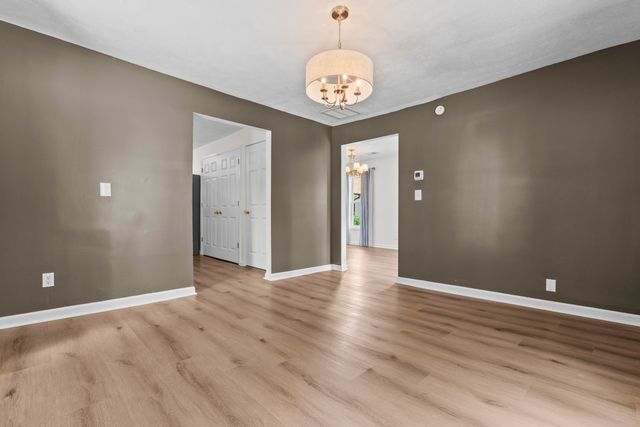 103 W Brown Street, Nicholasville, KY 40356
