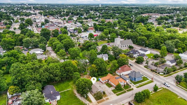 103 W Brown Street, Nicholasville, KY 40356
