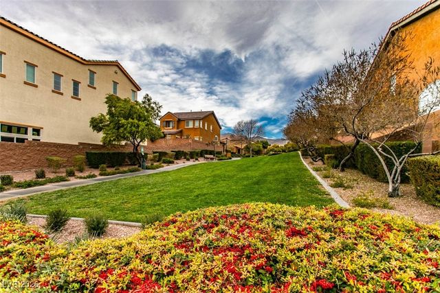 6561 Grand Concourse Street, Las Vegas, NV 89166