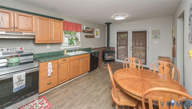 6621 Dogwood Dr, Quinton, VA 23141